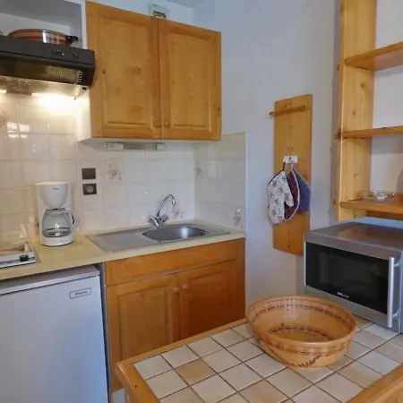 Agreable + Coin Montagne Pour 4 Personnes, Quartier Calme, Balcon Et Parking - Fr-1-458-111 *