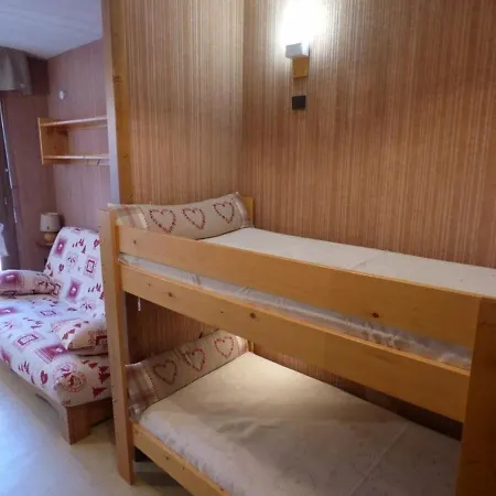 Agreable + Coin Montagne Pour 4 Personnes, Quartier Calme, Balcon Et Parking - Fr-1-458-111 * Le Grand-Bornand