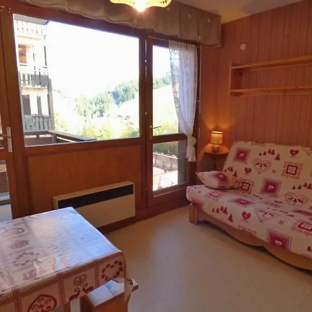 Apartment Agreable + Coin Montagne Pour 4 Personnes, Quartier Calme, Balcon Et Parking - Fr-1-458-111 *